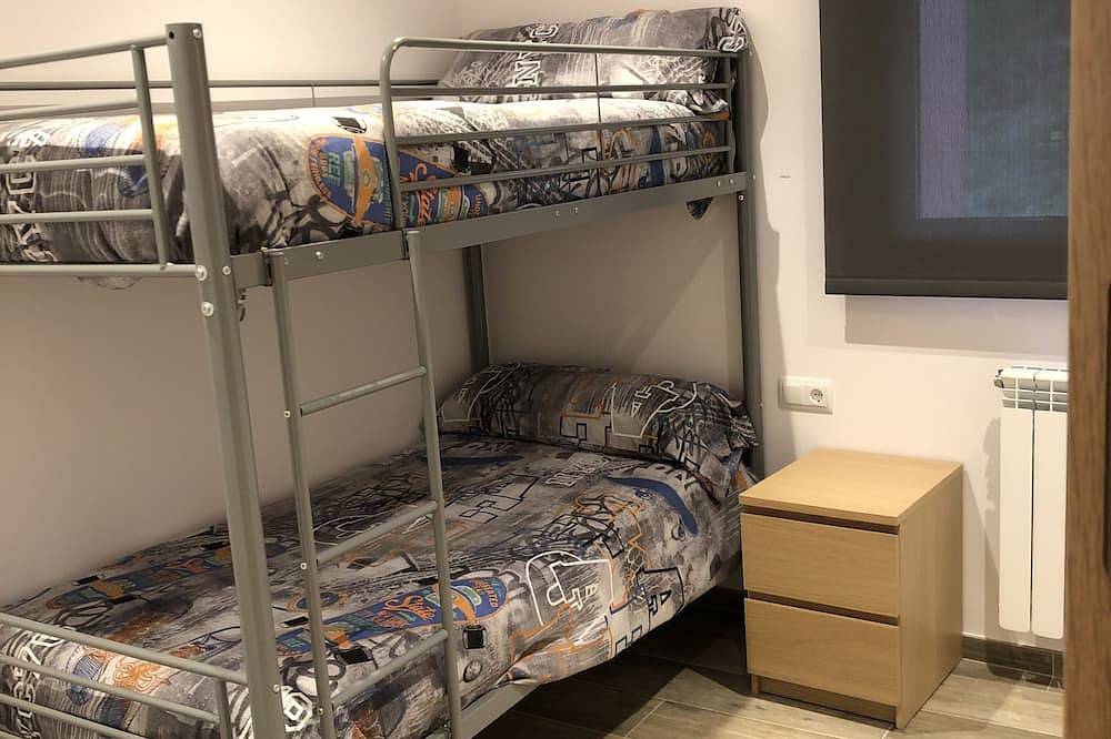 Apartamento entero, Allotjament de Muntanya Veïnat de Favars in Molló, Pirineo Catalan