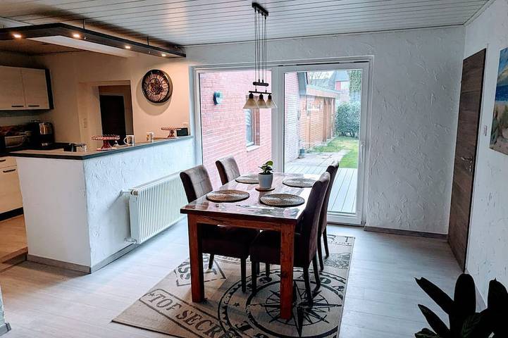 Ferienhaus für 6 Personen, mit Garten und Terrasse in Wilhelmshaven