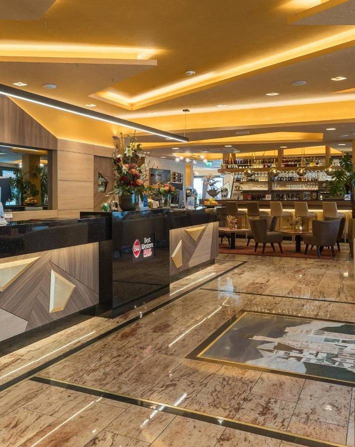 Hotel für 3 Personen, mit Terrasse und Sauna, mit Haustier bei Neuschwanstein