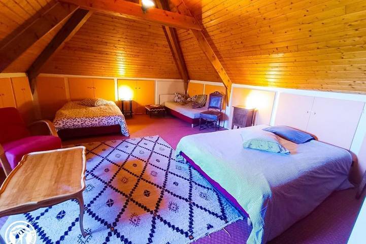 Location de vacances pour 8 personnes, avec jardin à Douelle (Lot) - 2