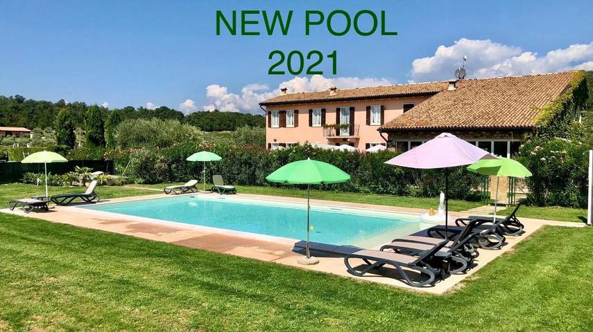 B&B für 2 Personen, mit Garten und Pool sowie Ausblick in Affi