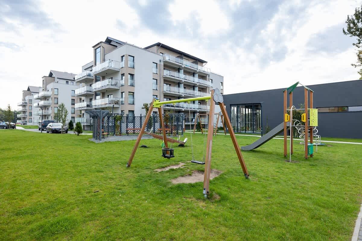 Ganze Wohnung, Ferienwohnung für 4 Personen mit Balkon/Terrasse in Ustronie Morskie, Polnische Ostsee