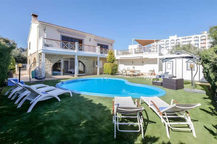 Finca für 12 Personen, mit Balkon und Garten in Calas de Mallorca