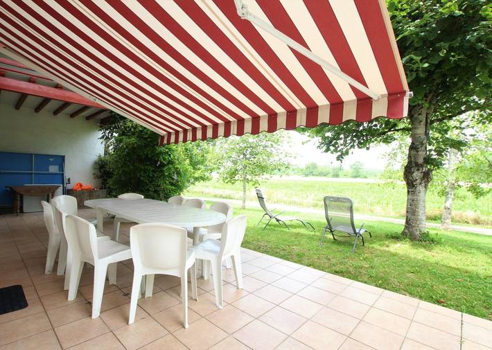 Gîte pour 10 personnes, avec jardin et terrasse à Urcuit - 2