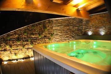 Chalet pour 5 personnes, avec jacuzzi ainsi que terrasse et jardin, animaux acceptés dans Valmorel
