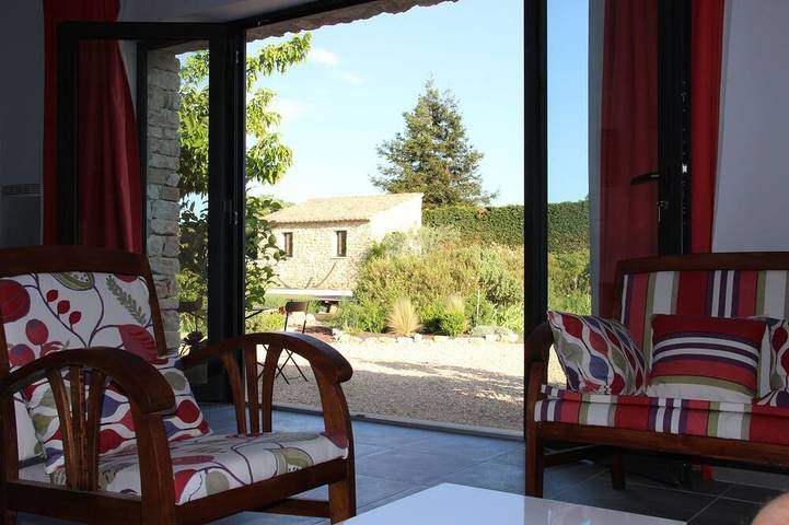 Appartement de vacances pour 3 personnes, avec jardin ainsi que piscine et terrasse - 1