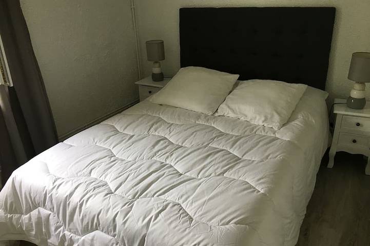 Gîte pour 4 personnes, avec jardin ainsi que terrasse et piscine dans Grandvillers - 4