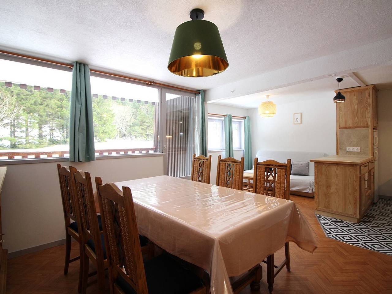 Appartement entier, Bel appartement F2 bis avec balcon et parking, Mont-Dore in Mont-Dore, Parc naturel régional des Volcans d'Auvergne