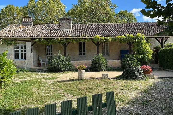 Gîte pour 8 personnes à Boisse