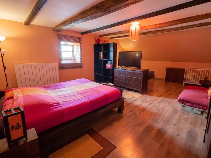 Appartement entier, Appartement spacieux à Chenevrey-et-Morogne 160 m² avec terrasse in Chenevrey-et-Morogne, Haute-Saône