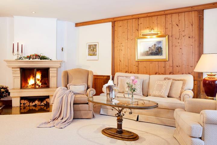 Hotel für 3 Personen, mit Balkon und Terrasse sowie Whirlpool und Garten in Zell am See - 3