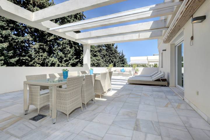 Ganze Wohnung, Ferienwohnung "Mirador de la Cala" mit Terrassen und Wlan in Playa de la Rada, Estepona