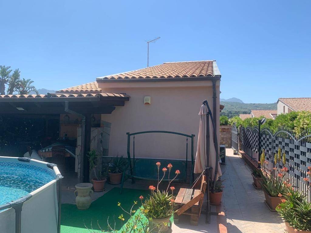 Villa in Gorgo Lungo, Campofelice di Roccella