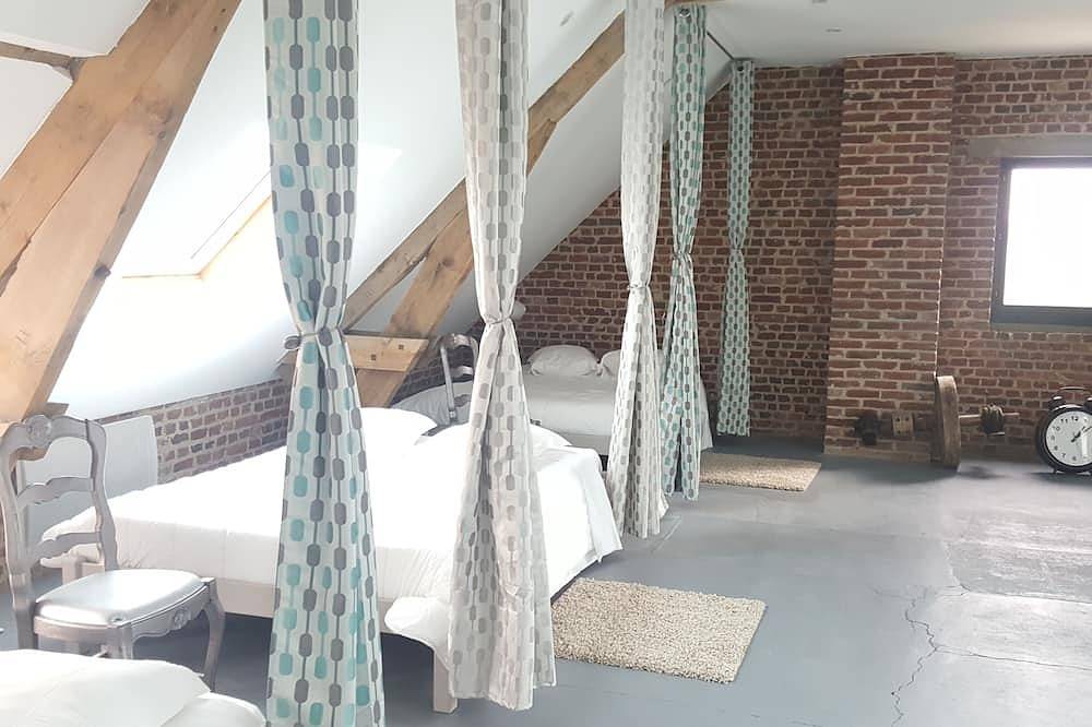 Gîte de groupe 12 à 14 personnes Steenbecque in Steenbecque, Région de Dunkerque