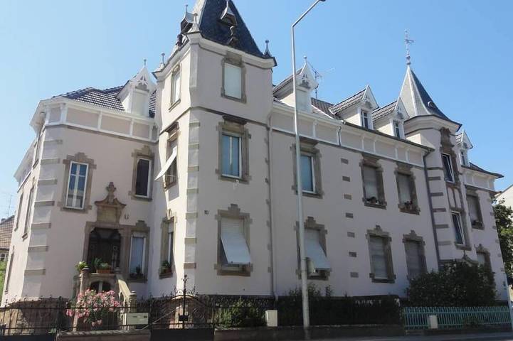 Gîte pour 6 personnes, avec jardin à Colmar