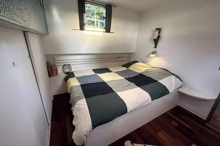 Péniche pour 2 personnes, avec terrasse et jacuzzi, animaux acceptés à Plobsheim - 3