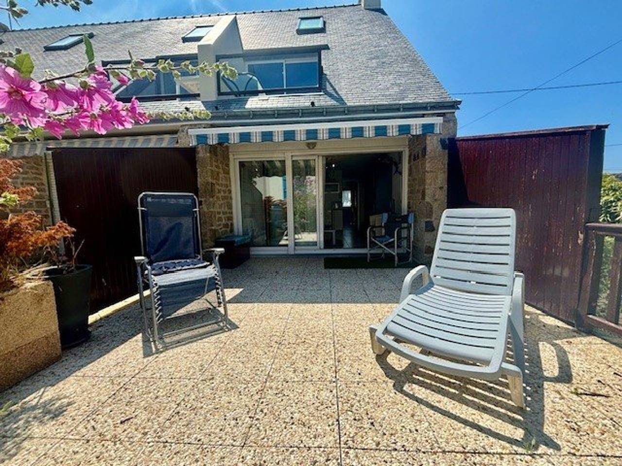 Ganze Wohnung, Saint-Pierre-Quiberon: 2-Zimmer-Wohnung, Terrasse, Haustiere erlaubt, Parkplatz in Kerhostin, Saint-Pierre-Quiberon