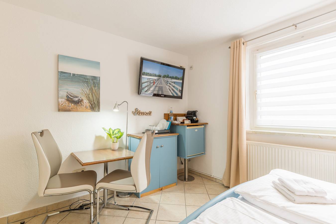 Ganze Ferienwohnung, Ferienhaus Am Leuchtturm, Ferienzimmer 2 "Seeschwalbe" in Tarnewitz, Boltenhagen