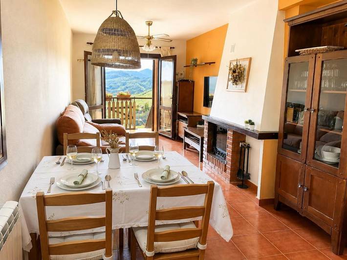 Ferienhaus für 4 Personen, mit Terrasse und Pool, mit Haustier - 1