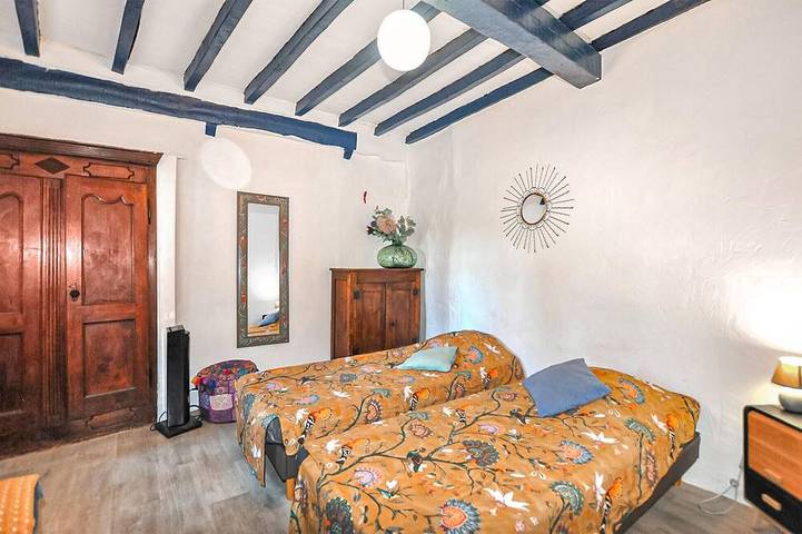 Location de vacances pour 8 personnes, avec jardin à OMS (homonymie) - 2