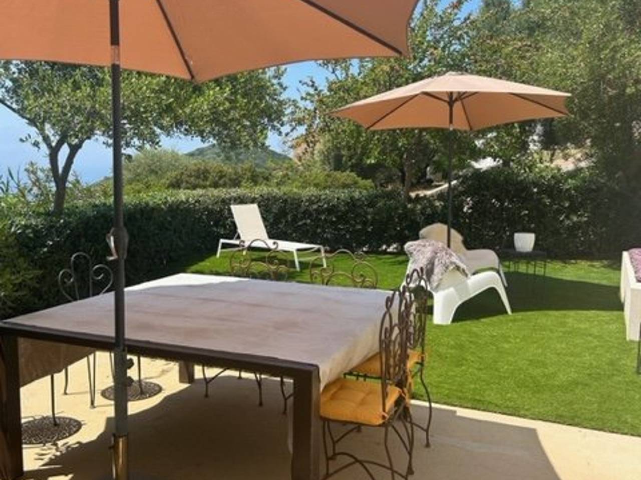 Appartamento intero, Ground Floor Apartment 3 Rooms with Air Conditioning and Parking near Ajaccio in Villanova (Francia), Ajaccio e dintorni