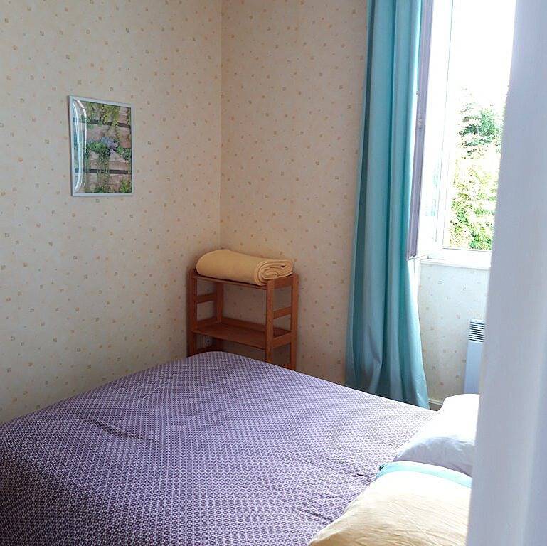 Chambres d'hôtes - Chambre 2 in Condat-sur-Ganaveix, Région de Tulle