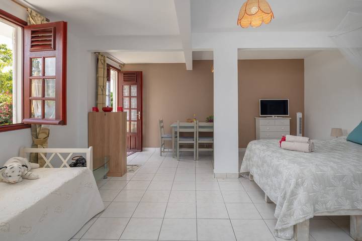 Studio entier, L’écrin - Climatisation - Jardin in Baillif, Guadeloupe