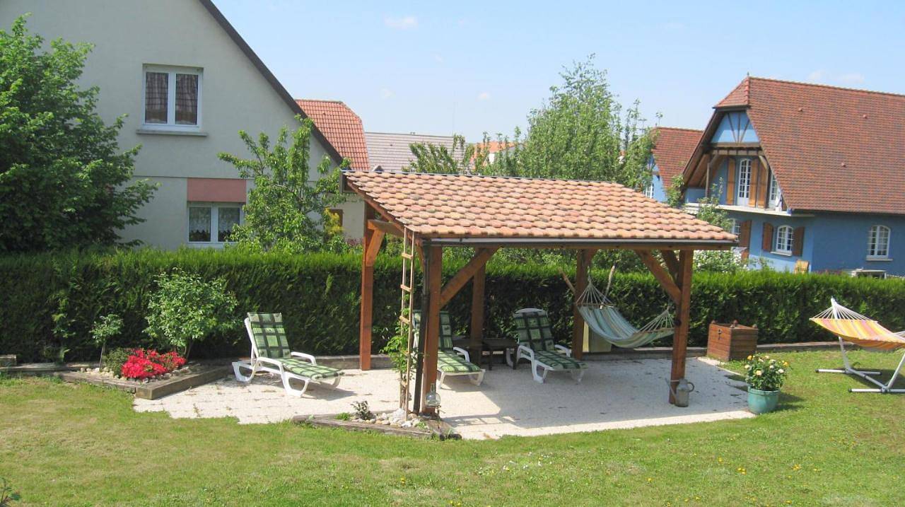 Couette et Cafe - Chambre bleue in Truchtersheim, Région de Strasbourg