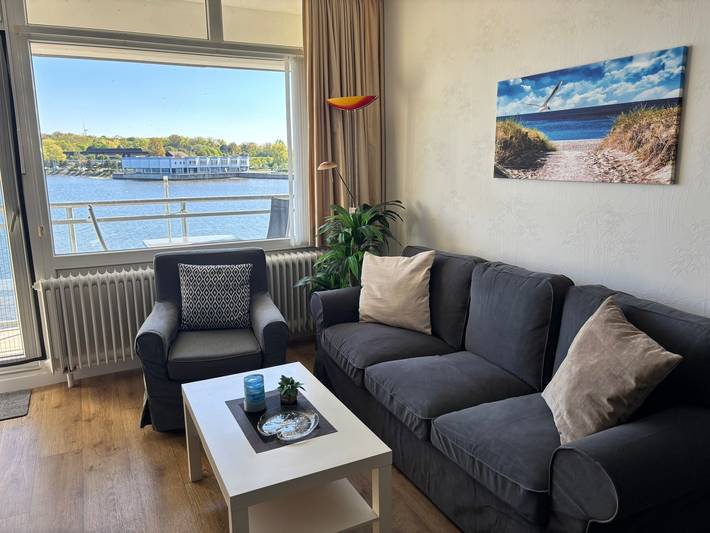 Ferienwohnung für 4 Personen, mit Balkon und Garten sowie Seeblick am Steinwarder - 3