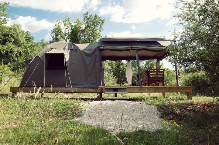 Gîte pour 6 personnes, avec vue ainsi que jardin et piscine à Sauliac-sur-Célé - 2