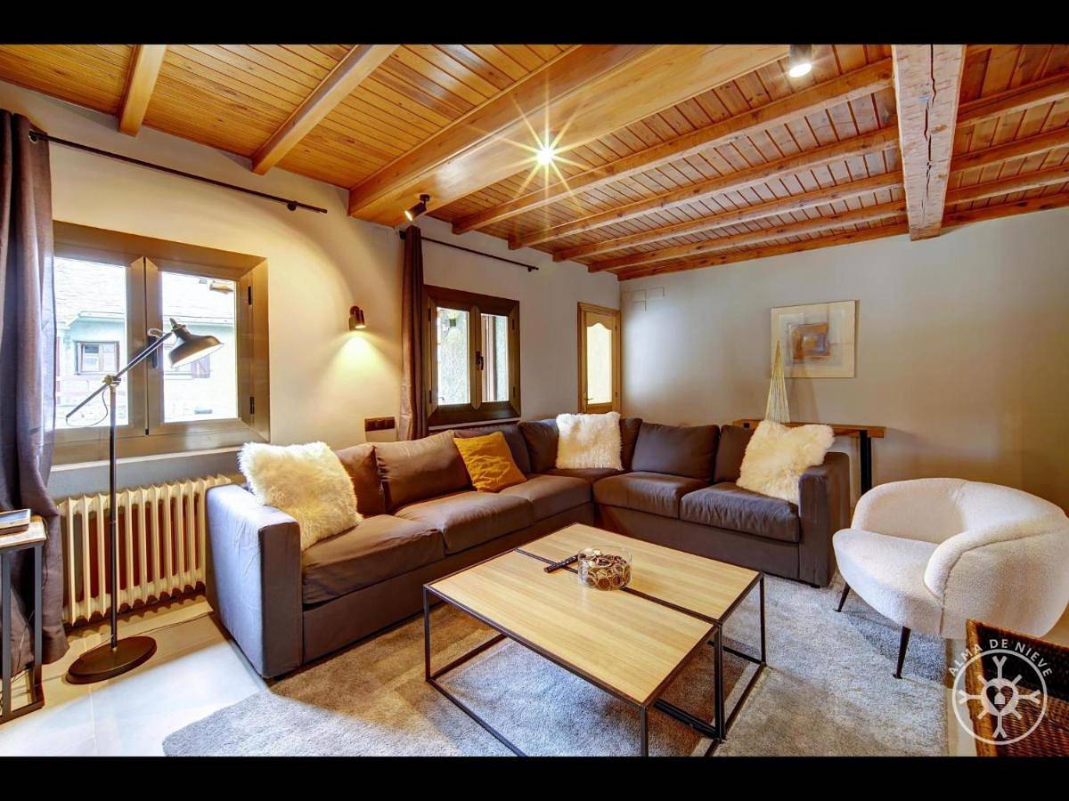 Holiday Home in Arties, Alto Arán