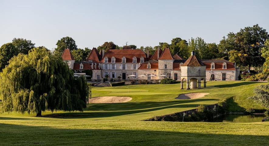 Hôtel pour 2 personnes, avec jacuzzi et sauna ainsi que terrasse et piscine dans Château des Vigiers - 4