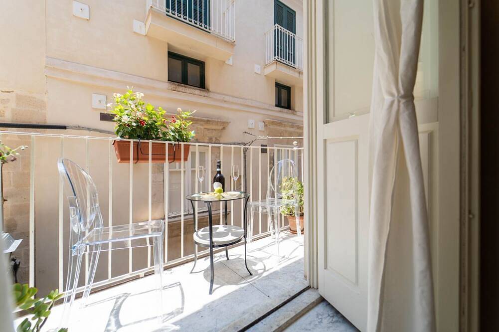 Entire apartment, Gli Archi di Aretusa - Design Apartment in the heart of Ortigia in Syracuse, Syracuse Province