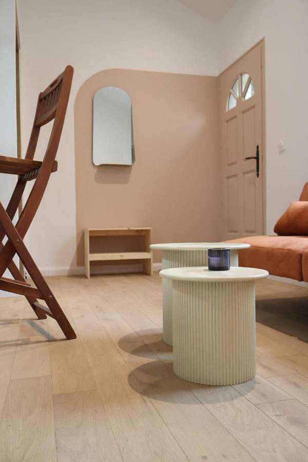 Location de vacances pour 2 personnes, avec Terrasse à Neuilly-sur-Marne - 2
