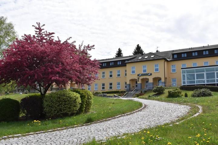 Hotel, mit Sauna und Ausblick in Bad Schlema - 2