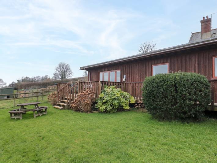 Chalet for 6 people, with garden in Lyme Regis
