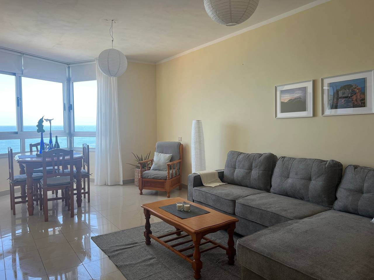 Apartamento entero, Apartamento vacacional 'Marianne Mirador' con piscina, terraza compartida y Wi-Fi in Bajamar , San Cristóbal de La Laguna
