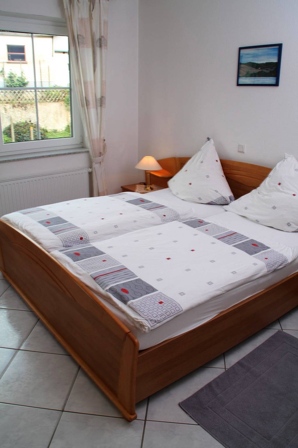 Ganze Ferienwohnung, 4-Bettwohnung - Typ 1 in Enkirch, Bernkastel-Kues & Umgebung