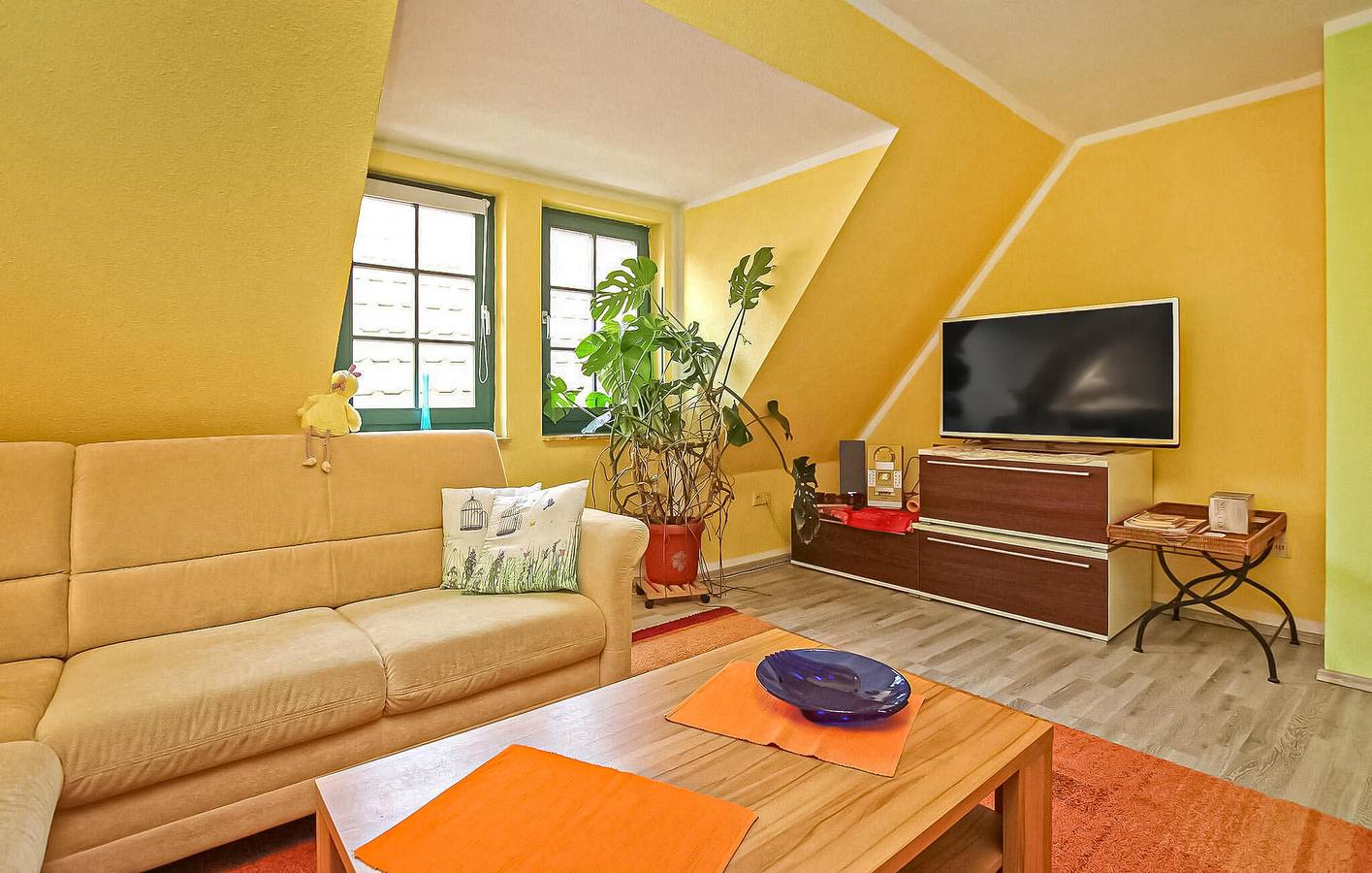 Ganze Ferienwohnung, Gemütliches Apartment am Strand mit Parkplatz und Internet in Waren (Müritz), Müritz