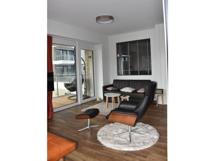 Ferienwohnung für 4 Personen, mit Balkon rund um die Havenwelten