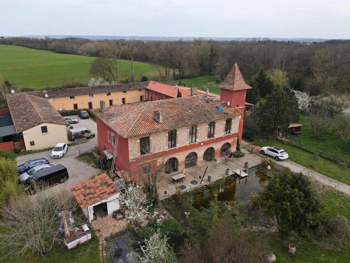 Location de vacances pour 15 personnes, avec Terrasse ainsi que Jardin et Vue à Merville - 2