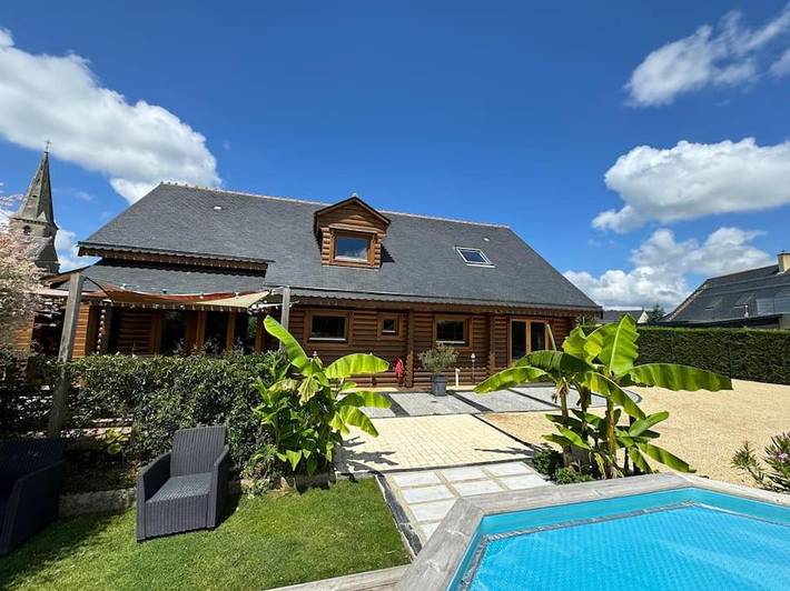 Gîte pour 12 personnes, avec piscine et jardin dans Terranjou
