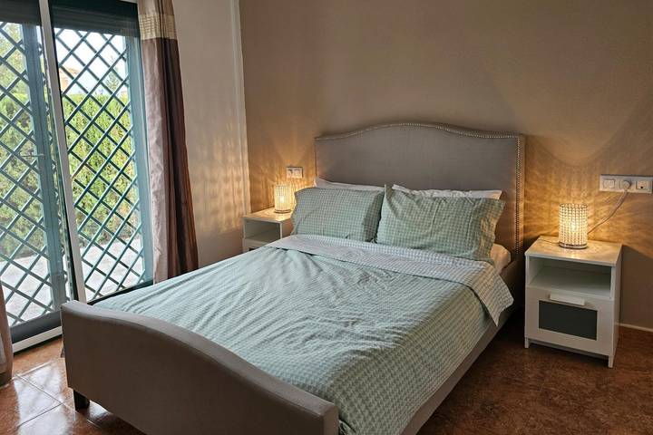 Chalet para 6 personas, con piscina y jardín, Familias con niños en Valle de Almanzora - 3