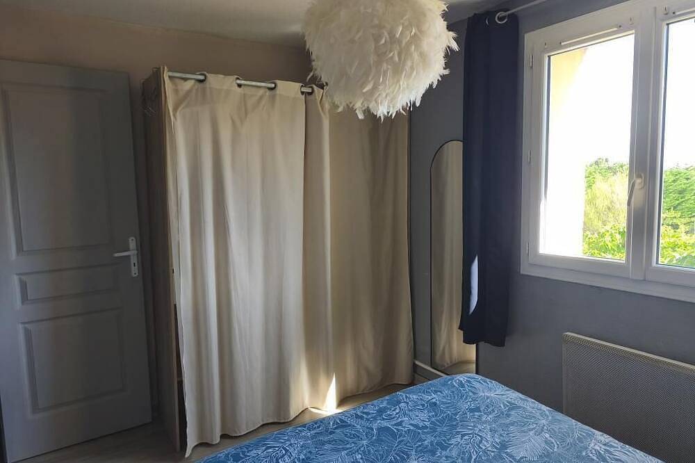 Appartement entier, Gite du Haut avec terrasse in Montélimar, Région de nyons