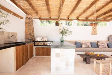 Villa in Santa Eulària des Riu, Ibiza Osten für 12 