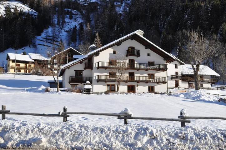 Appartamento per 4 persone, con Giardino e Panorama a Comune di Gressoney-Saint-Jean
