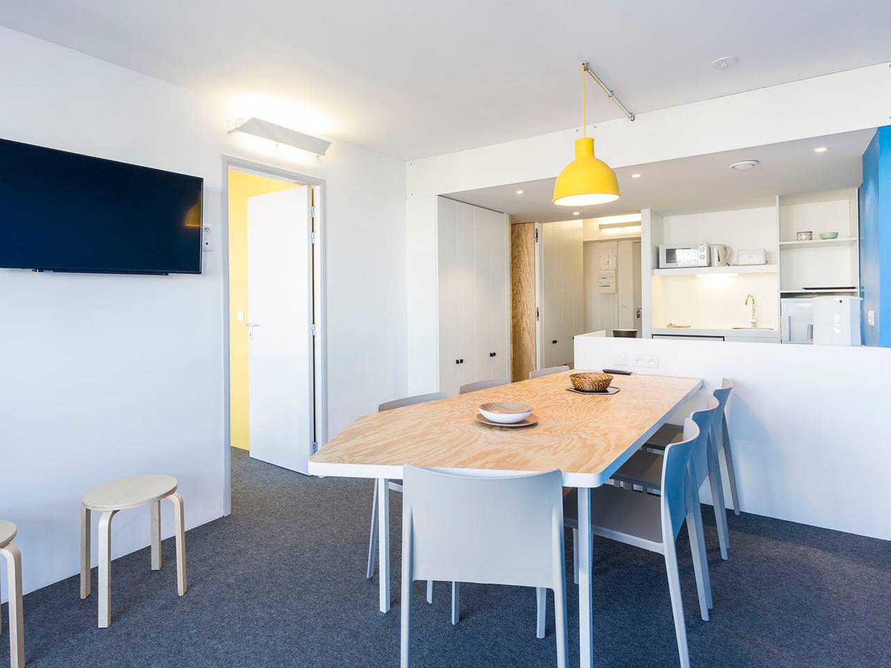 Appartement entier, Appartement rénové calme avec balcon, wifi, parking inclus, proche Transarc et commerces in Arc 1800, Bourg-Saint-Maurice
