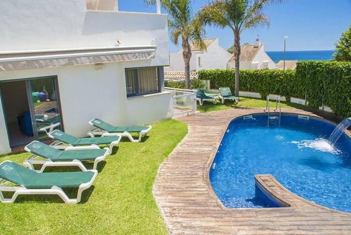 Casa rural para 8 personas, con Terraza y Piscina en Calafell - 2