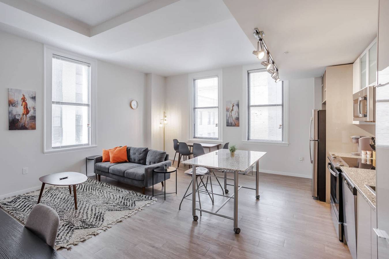 Vacation Rental for 4 Guests in Cincinnati, Hamilton County (OH)