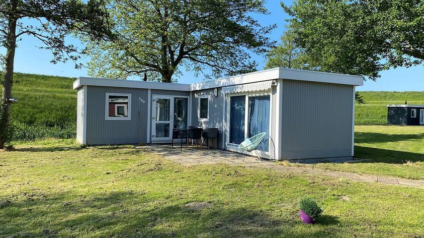 Ferienhaus für 4 Personen, mit Terrasse in Andijk